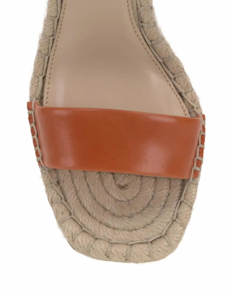 Vince Camuto Women's Meddrina Orange M